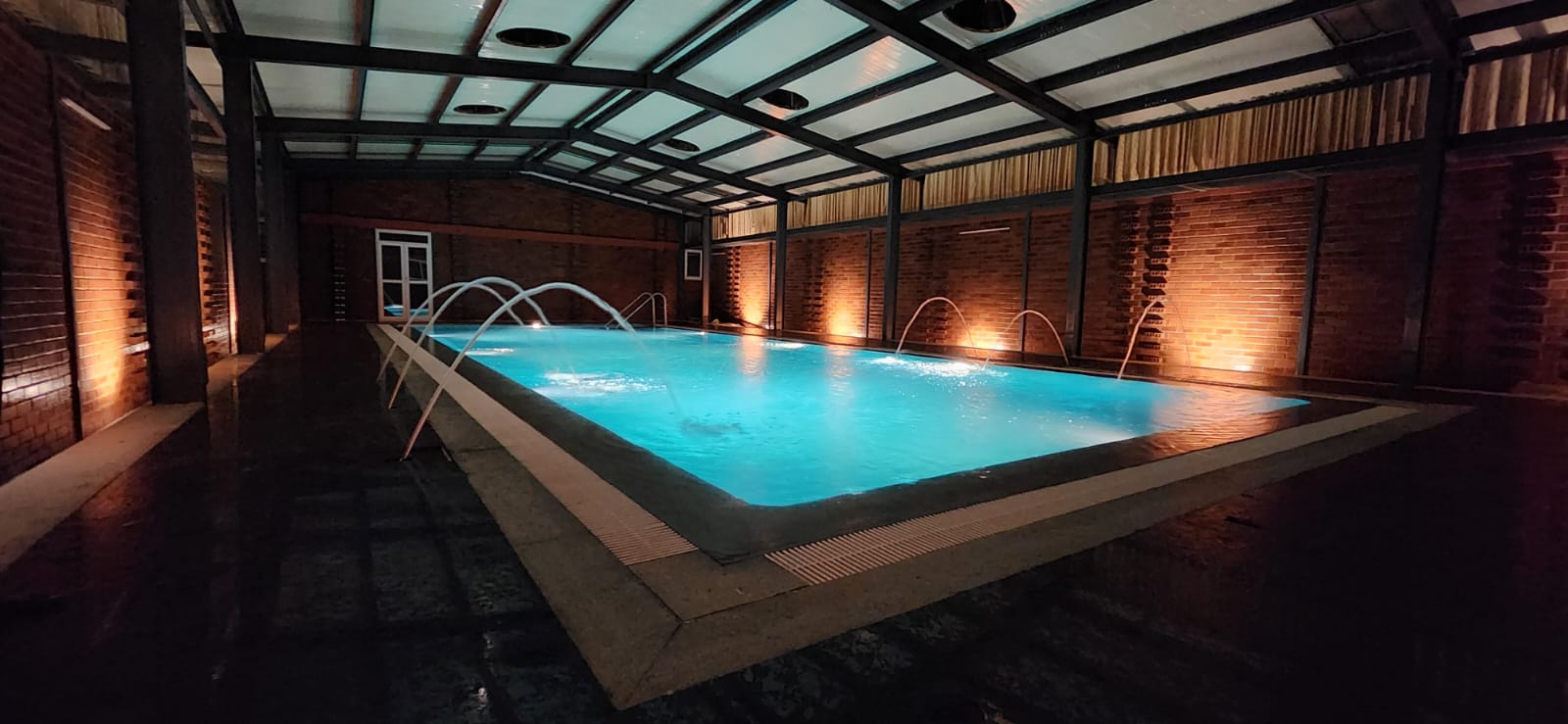 Agua spa pool